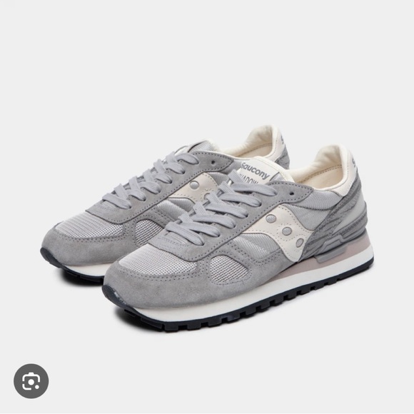 Saucony Shoes - BRAND NEW WOMEN’S SAUCONY SHOES